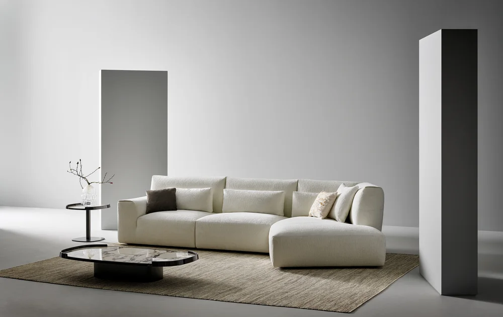Bonaldo Aldebaran: Pale modular sofa with straight and curved elements · View 1