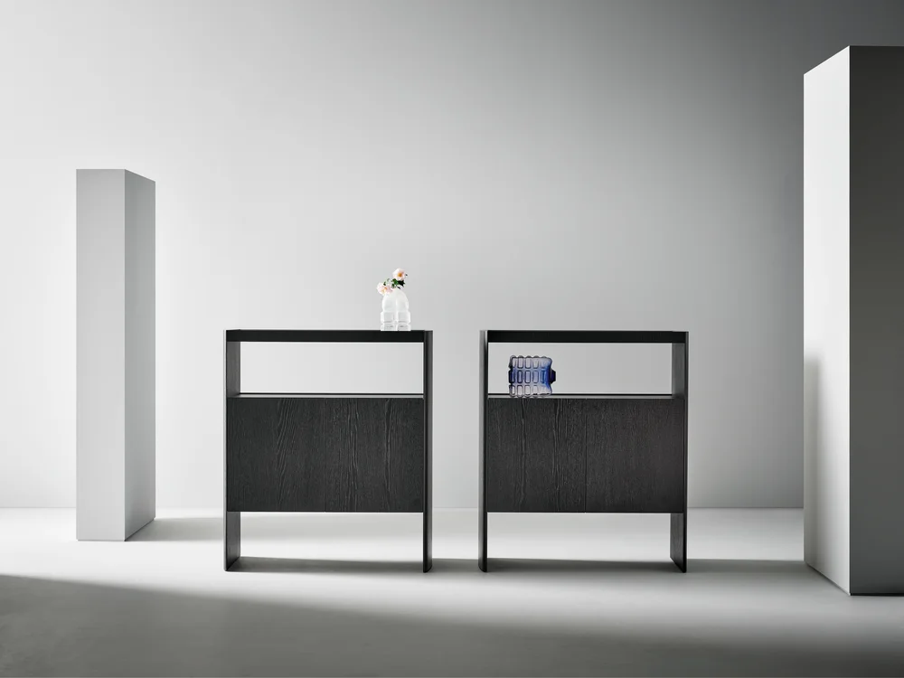 Bonaldo Alicanto: Alicanto High: tall sideboard with open upper compartment · View 1