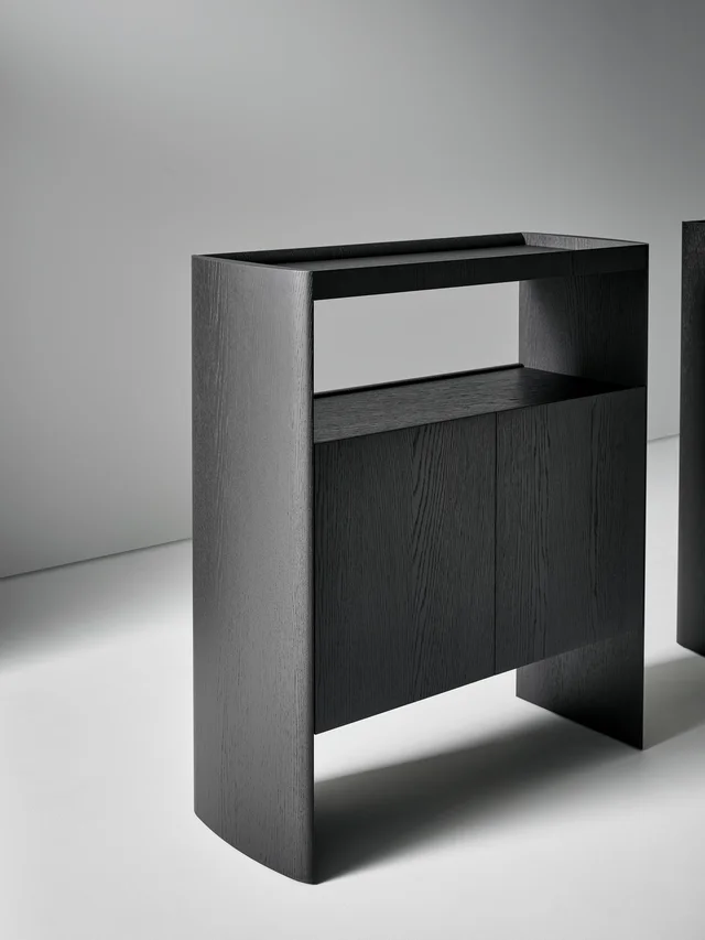 Bonaldo Alicanto: Alicanto High: tall sideboard with open upper compartment · View 3