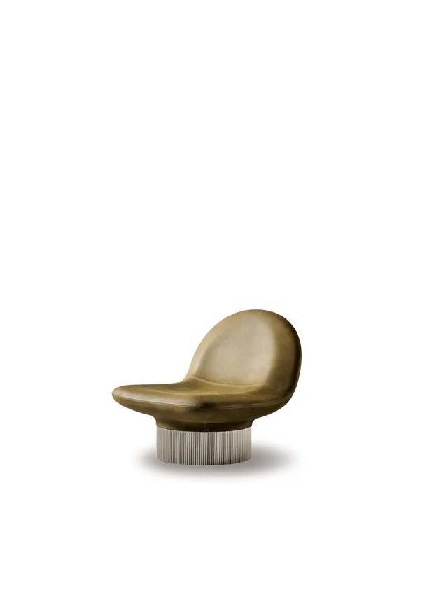 Bonaldo Amour: Broad rounded seat, open back and cylindrical base · View 5