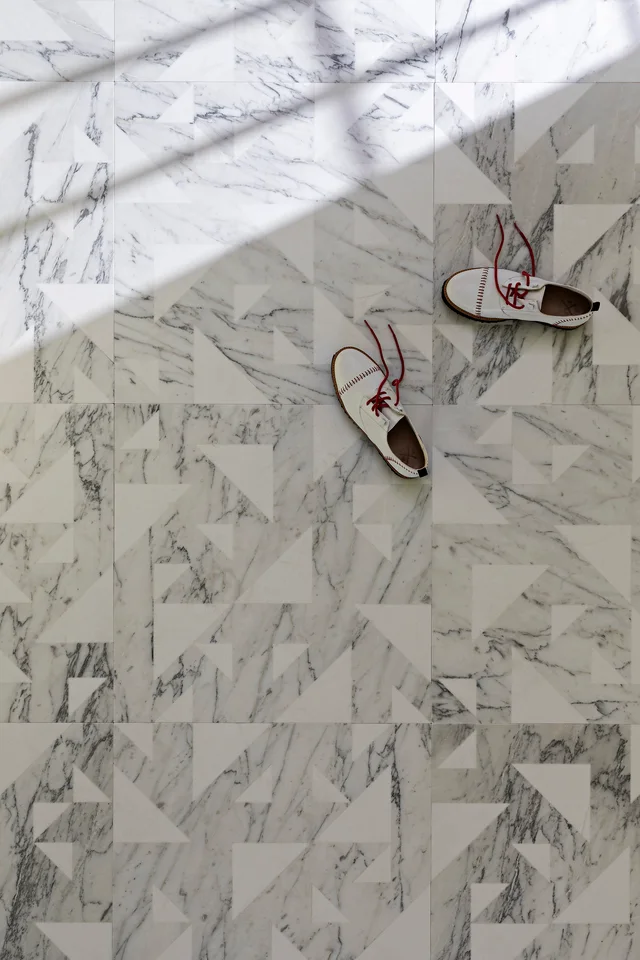 Lithos Design Allegro: Allegro Niveo marble inlay · View 5