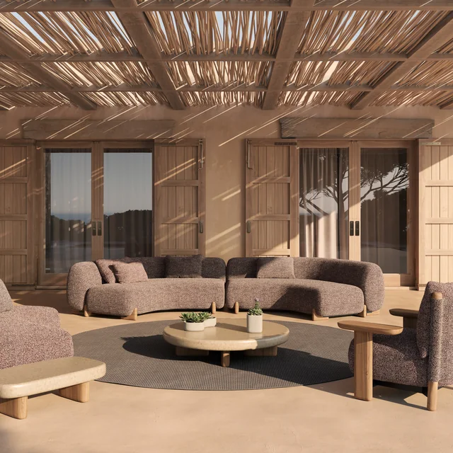 VONDOM MILOS: gepolsterte Lounge mit Holzsesseln unter einer Pergola